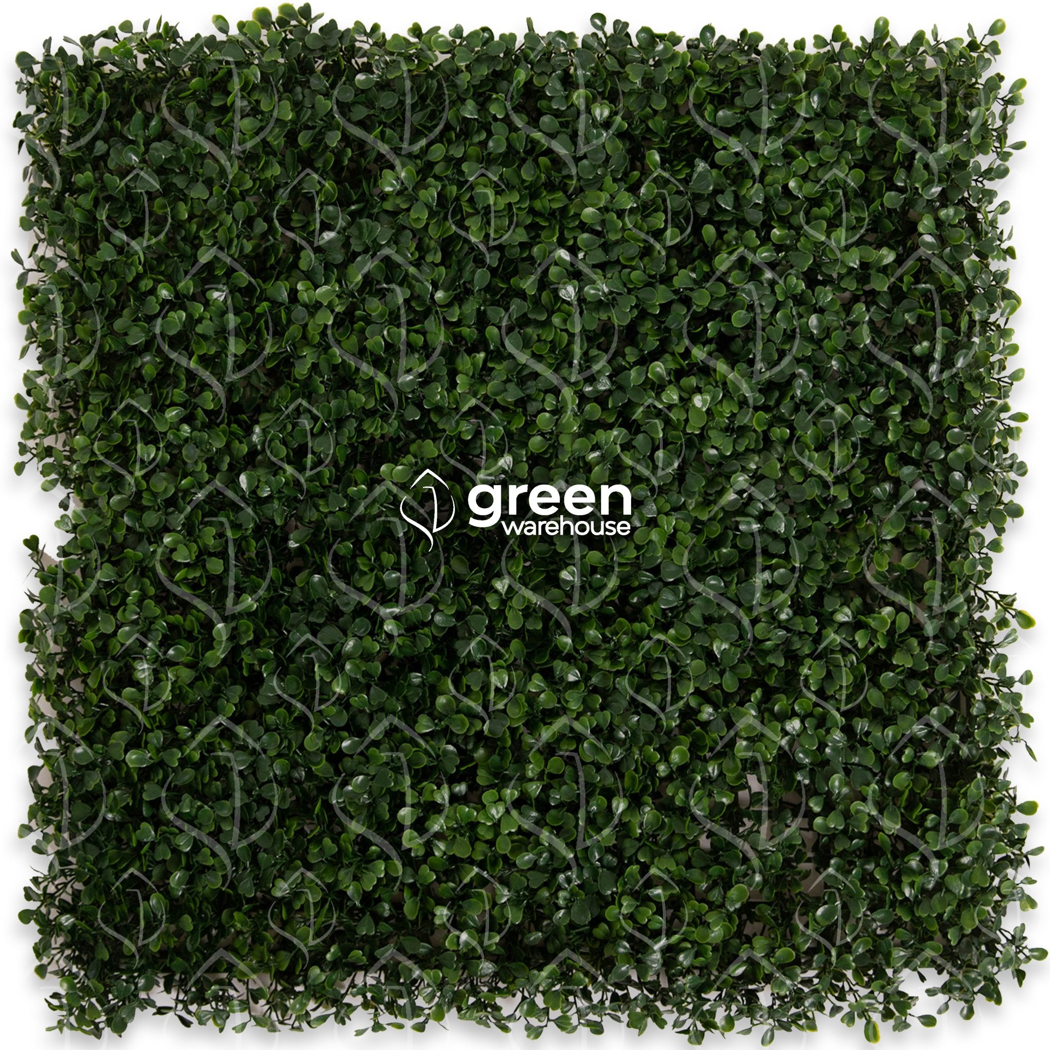 The Boxwood Artificial Foliage lives up to its range, this model is one of the best sellers and a classic in decoration. It has a small, dark green leaf and a pleasant texture. This foliage is ideal for spaces where a uniform appearance is required, thanks to its closed and conservative foliage design, it is also the best option to combine with other styles in a personalized Green Wall design.