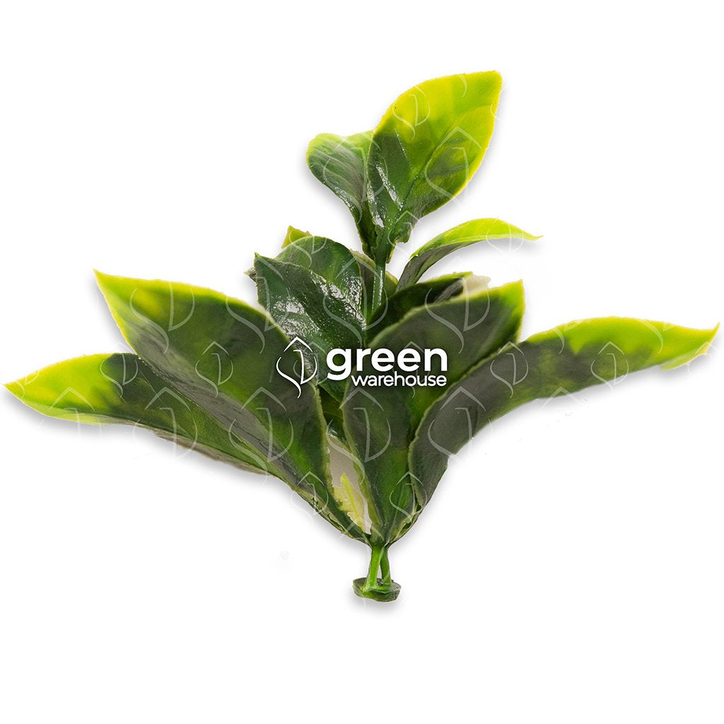 The artificial gardenia leaf wall panel is characterized by having medium-sized leaves with an exceptional texture, in shades of green with brighter tips.