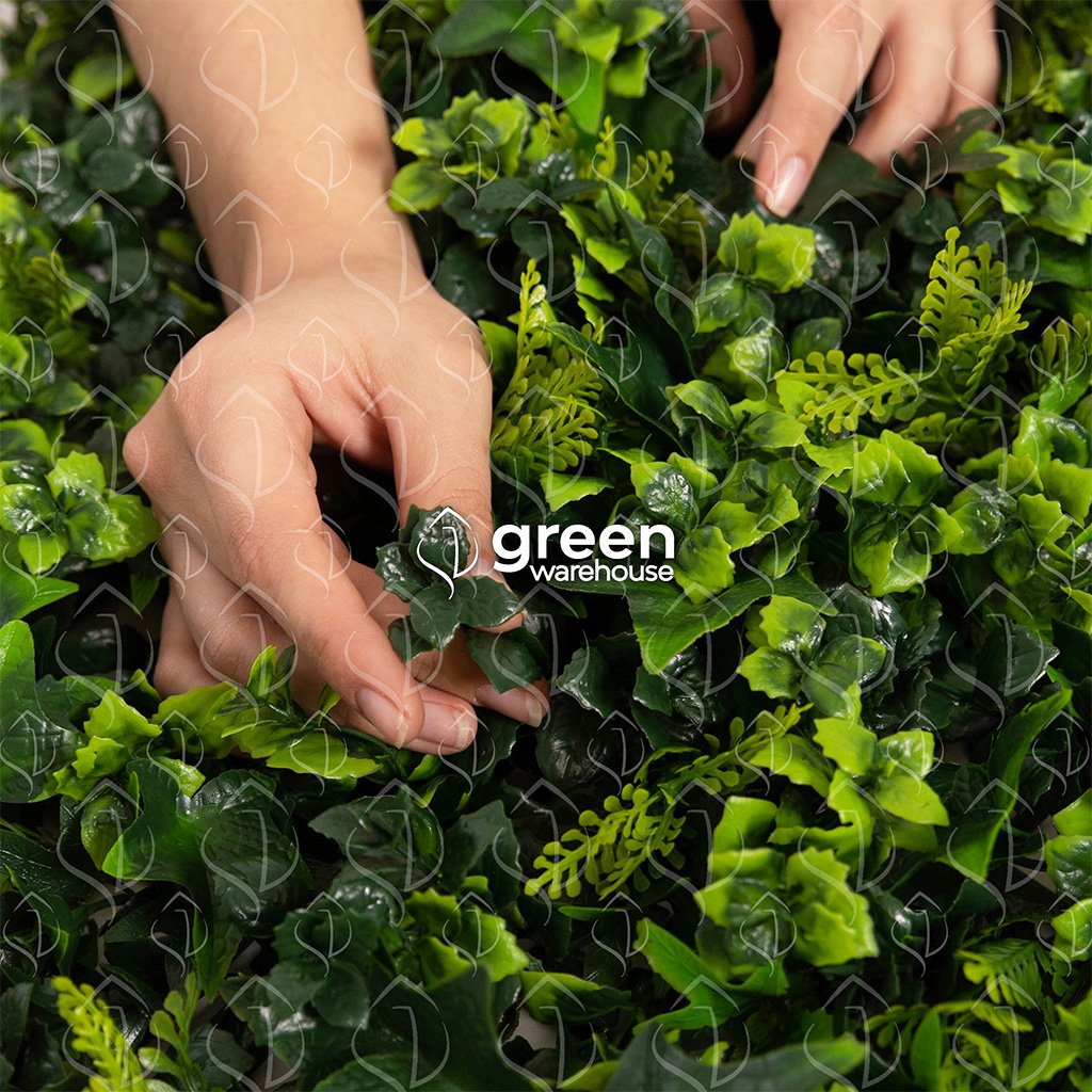 The Mixed Fern Artificial Foliage Panel is made up of three different ferns with textured leaves, varying in size and shades of green; it provides a natural look and makes it a unique and unrepeatable foliage.