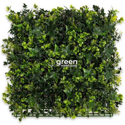 The Mixed Fern Artificial Foliage Panel is made up of three different ferns with textured leaves, varying in size and shades of green; it provides a natural look and makes it a unique and unrepeatable foliage. It is ideal to highlight a green wall without the need to combine it with other foliage.