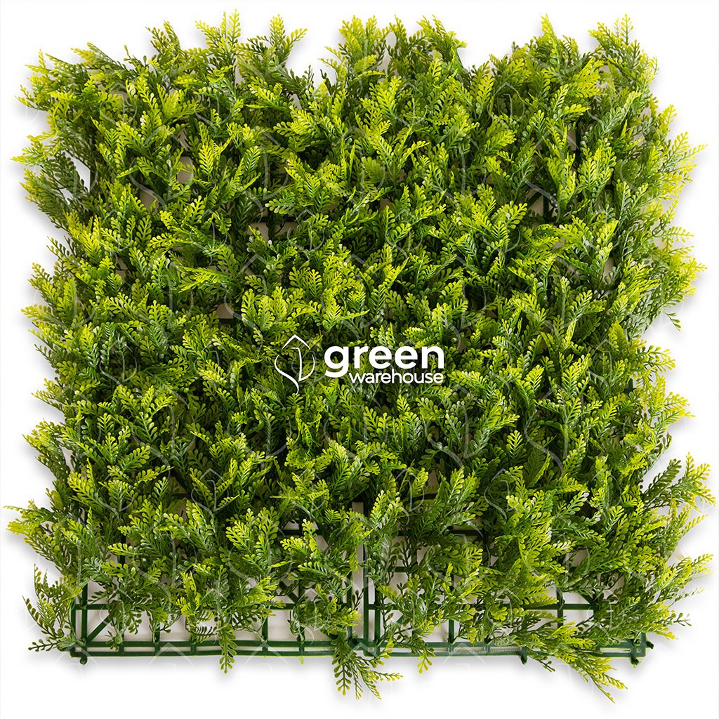 The Japanese Fern Artificial Foliage is characterized by its textured finish with a greenish yellow color achieving a fresh appearance. Full of life, it contrasts perfectly with strong and dark colors, generating an atmosphere of humidity and freshness, as well as unparalleled realism. It is the favorite option to design Green Walls alongside other foliage to achieve the harmony and look you are looking for.